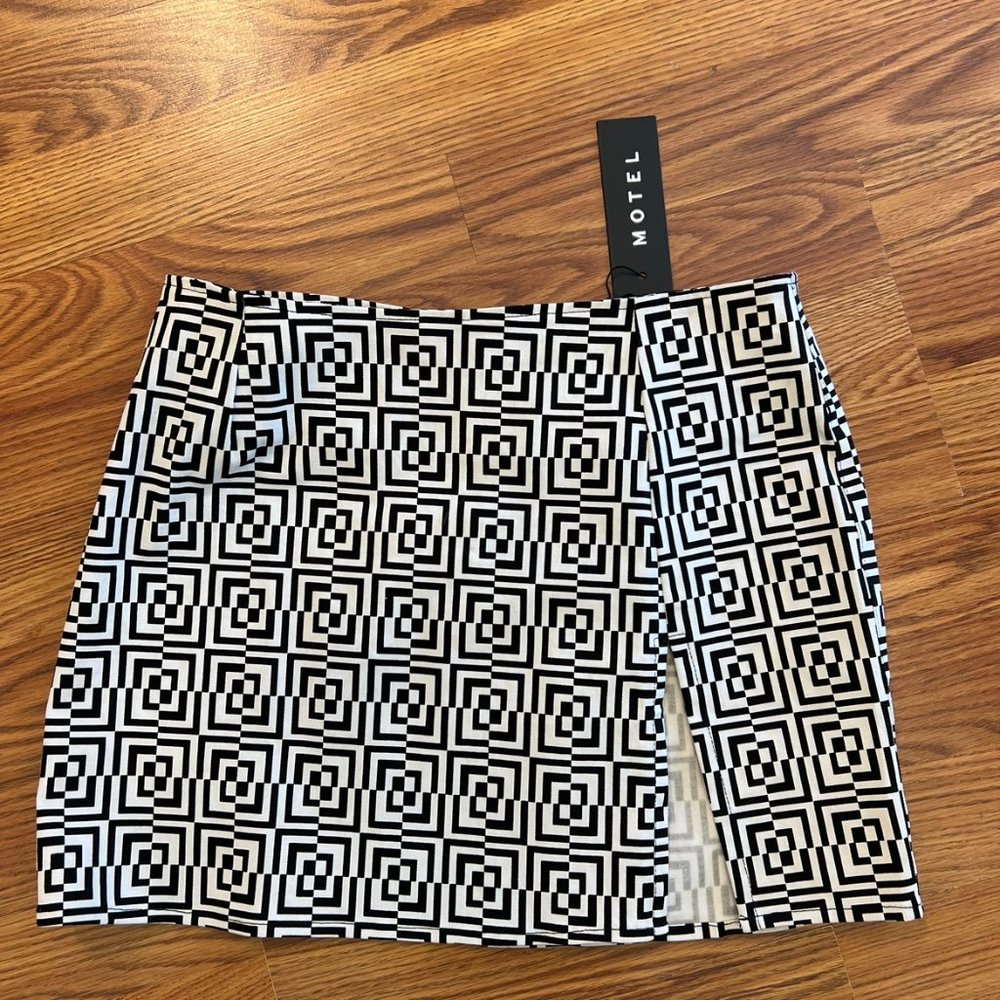Motel Rocks geo print mini skirt